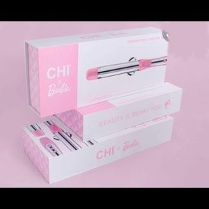 CHI X Barbie curling iron